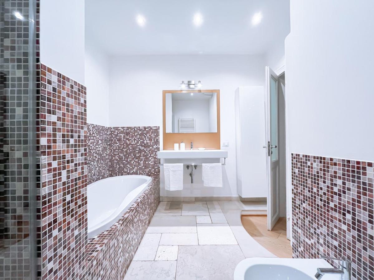 Apartament Luxury Bnb Dedeo Bari Zewnętrze zdjęcie