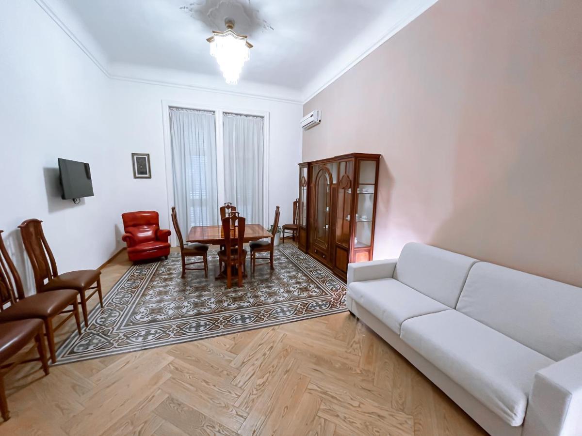 Apartament Luxury Bnb Dedeo Bari Zewnętrze zdjęcie